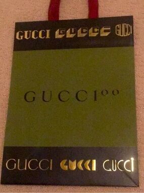 Gucci Authentic Limited Edition Green Gold Gift Paper Bag 10x14x5